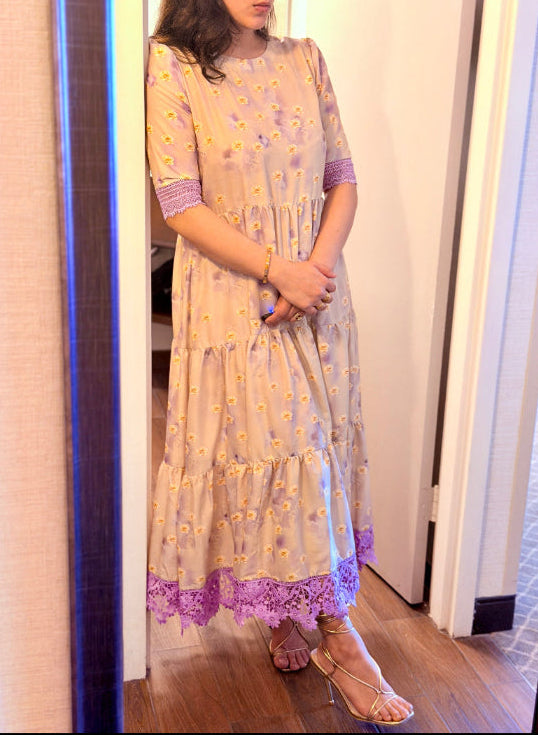 Lavender Meadow Floral Maxi Dress – Where Elegance Meets Bloom.